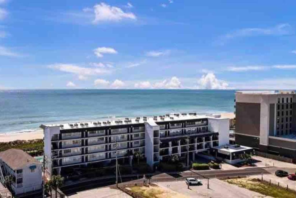 Oceanfront * Pool * Elevator * Boardwalk Apartamento Carolina Beach Exterior foto